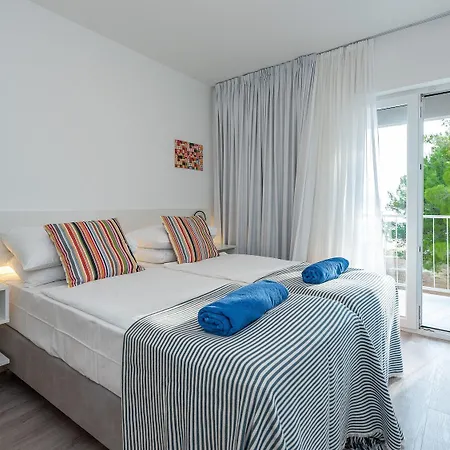 Bluesun Holiday Village Alan Hotel