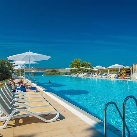 Hotel Bluesun Holiday Village Alan