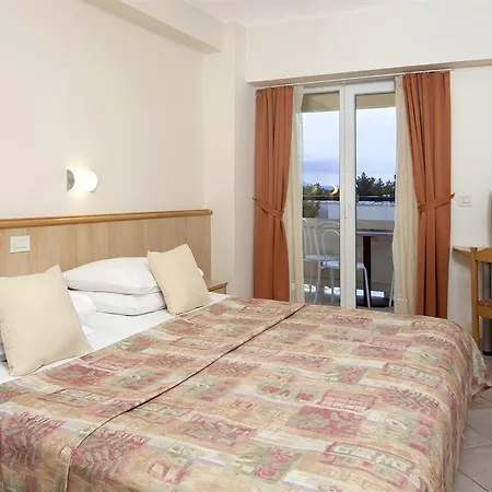 Bluesun Holiday Village Alan Hotel Starigrad Paklenica