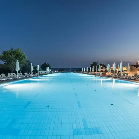 Bluesun Holiday Village Alan Hotel