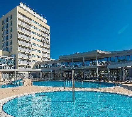 Hotel Bluesun Holiday Village Alan 3*